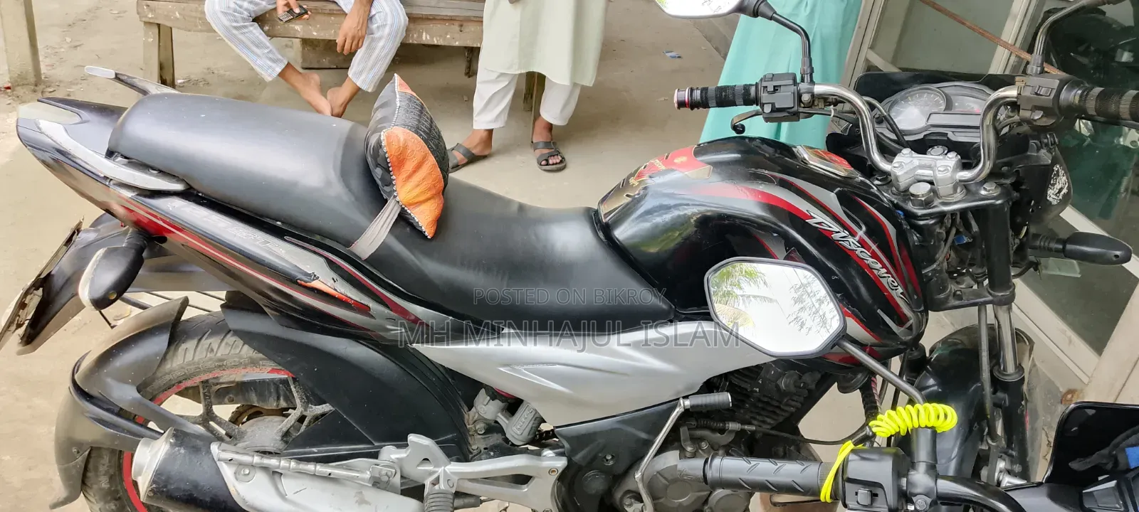 Bajaj Discover 125 2016 Black