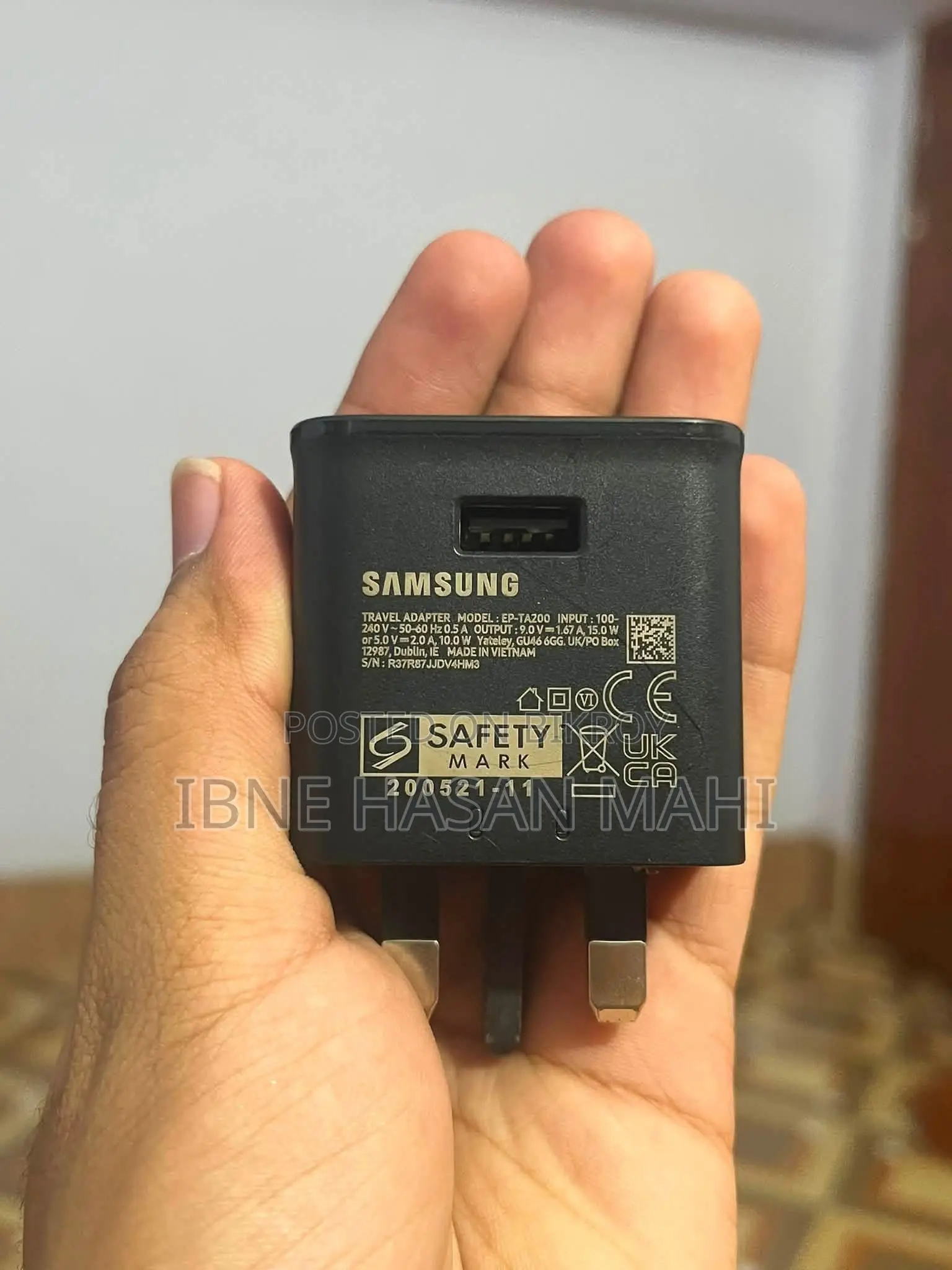 Samsung Wireless Charger & Travel Adapter With Cable
