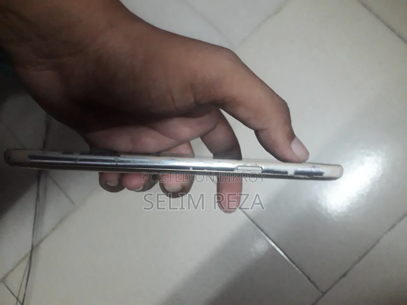 Samsung Galaxy J7 16 GB Gold
