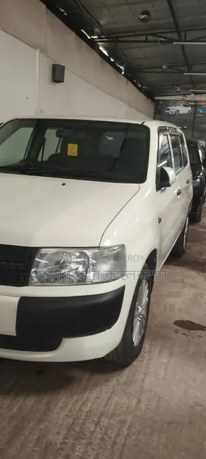 Toyota Probox 2005 White