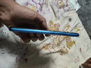 Realme 32 GB Blue