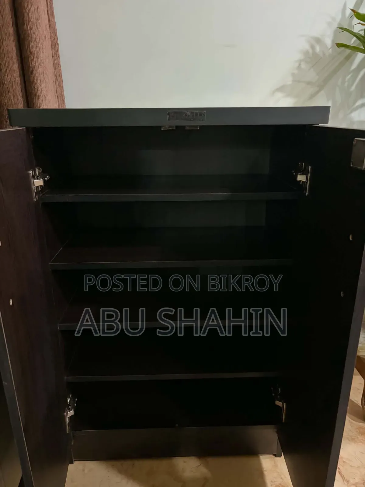 Brand New Wooden Shoe Cabinet| 2 Door | 4shelves | Lock and Key