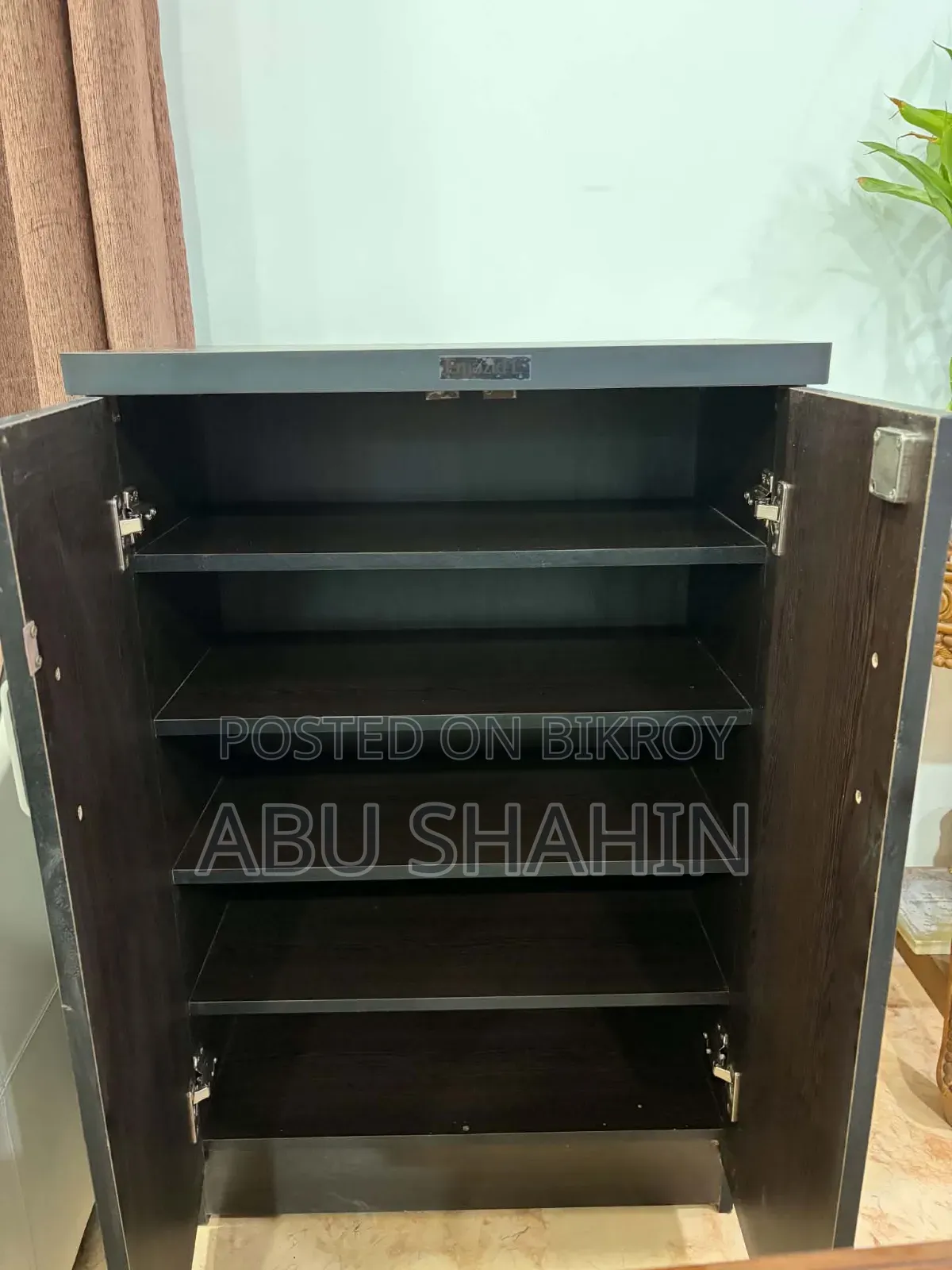 Brand New Wooden Shoe Cabinet| 2 Door | 4shelves | Lock and Key