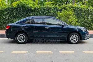 Toyota Premio 1.5 FWD 2019 Blue