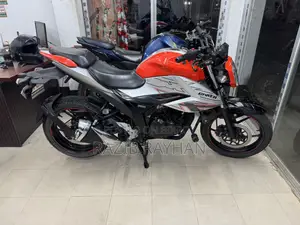 Suzuki Gixxer 2024 Orange