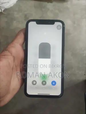 অ্যাপল আইফোন এক্সআর ৬৪ জিবি ব্ল্যাক