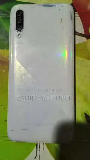 স্যামসাং গ্যালাক্সি এ৩০এস ৬৪ জিবি হোয়াইট