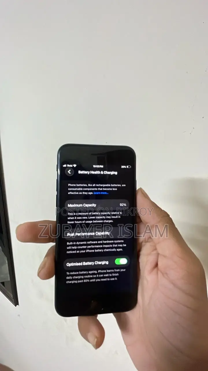 নতুন অ্যাপল আইফোন এসই ১২৮ জিবি ব্ল্যাক