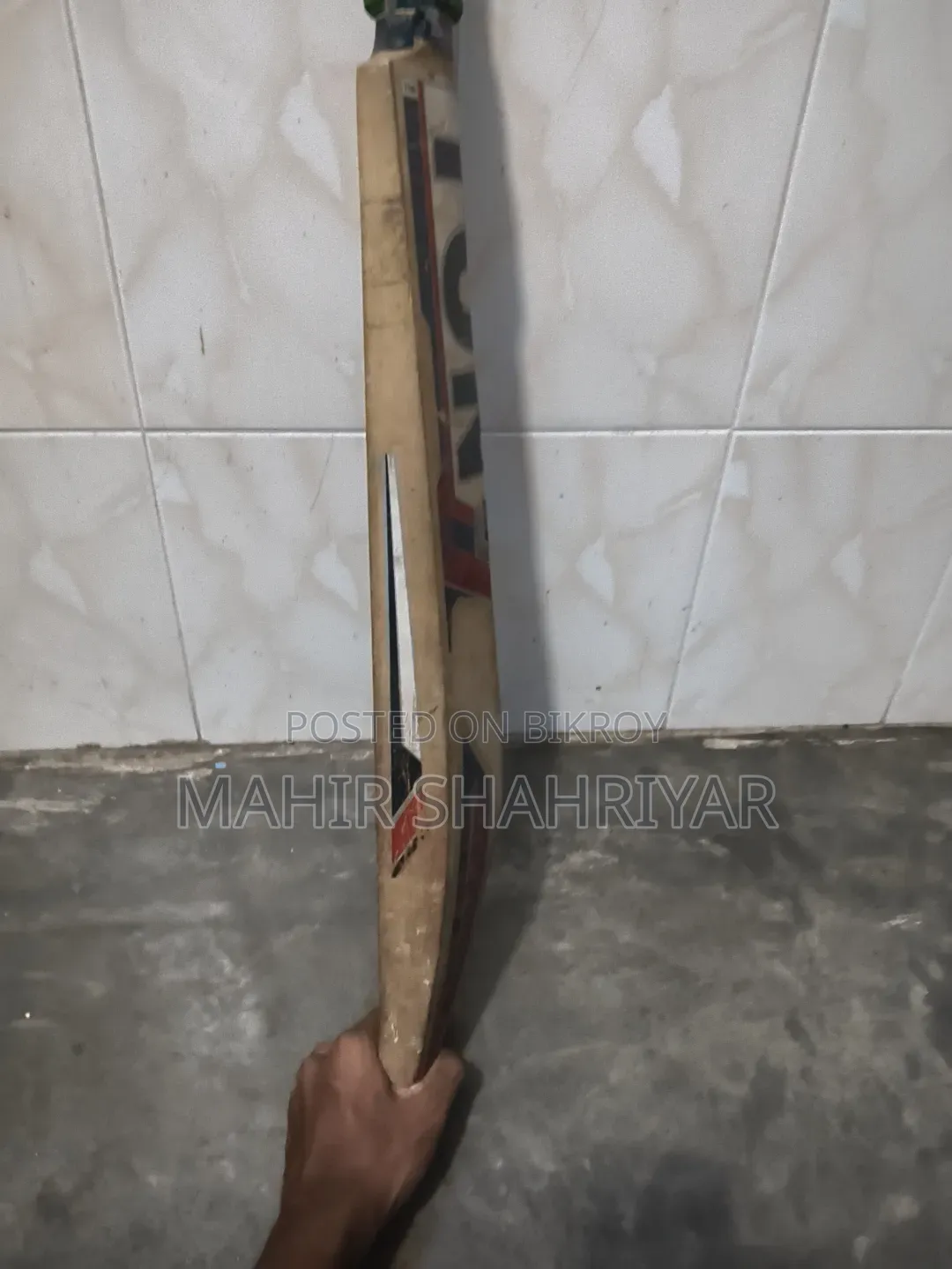 উইলো ক্রিকেট ব্যাট