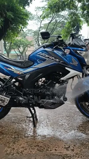 Honda Hornet 2018 Blue