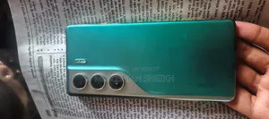 টেকনো ক্যামন ৪০ ২৫৬ জিবি