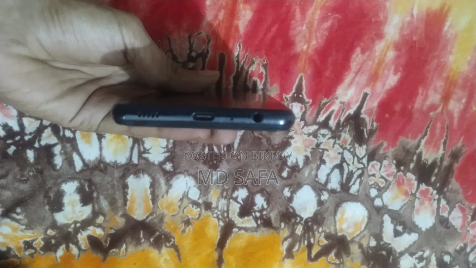 স্যামসাং গ্যালাক্সি এ৭২ ৫জি ১২৮ জিবি কালো