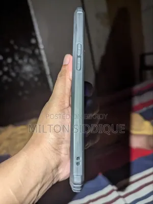 অপ্পো এফ৯ ৬৪ জিবি ব্লু