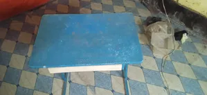 ল্যাপটপ টেবিল