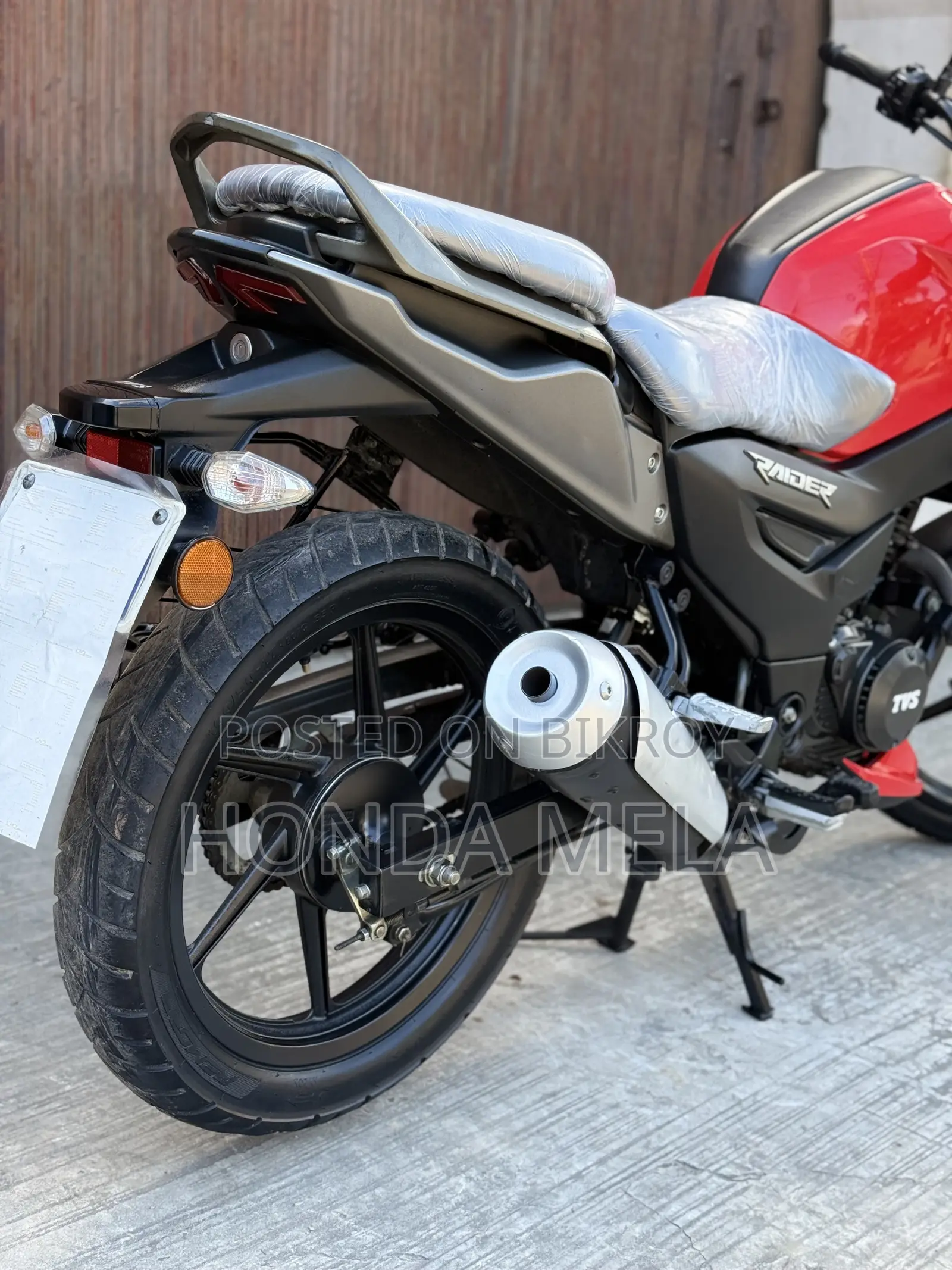 TVS Raider 125 2022 Red