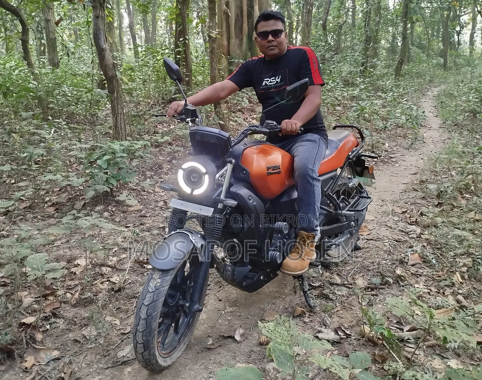 ইয়ামাহা এফজেড-এক্স ২০২৪ কমলা