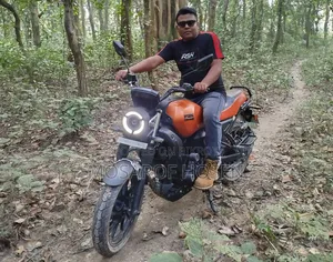 ইয়ামাহা এফজেড-এক্স ২০২৪ কমলা