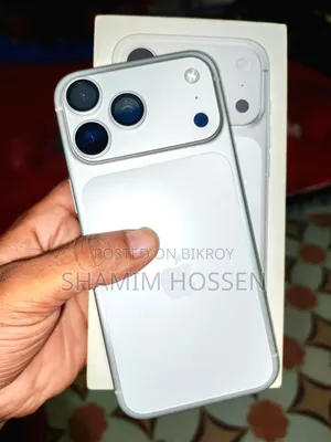 নতুন অ্যাপল আইফোন ১৭ প্রো ম্যাক্স ২৫৬ জিবি সাদা