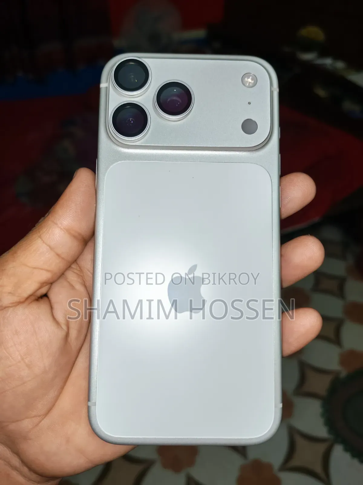 নতুন অ্যাপল আইফোন ১৭ প্রো ম্যাক্স ২৫৬ জিবি সাদা