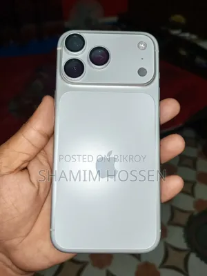 নতুন অ্যাপল আইফোন ১৭ প্রো ম্যাক্স ২৫৬ জিবি সাদা