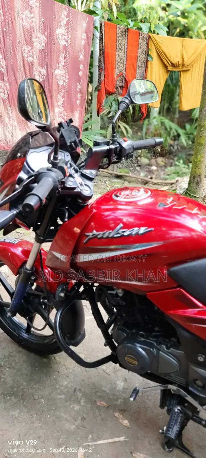 বাজাজ পালসার ১৫০ ২০১৮ রেড