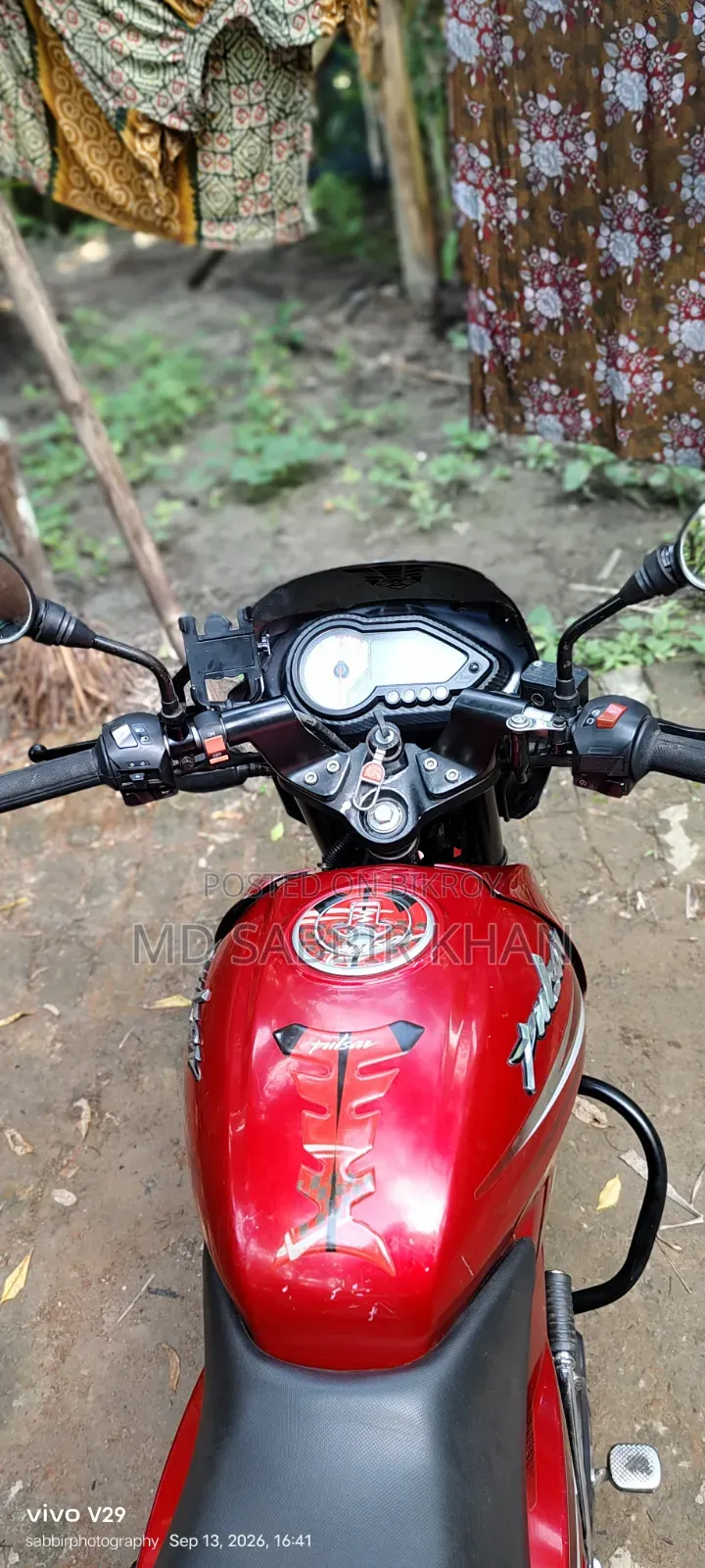 বাজাজ পালসার ১৫০ ২০১৮ রেড