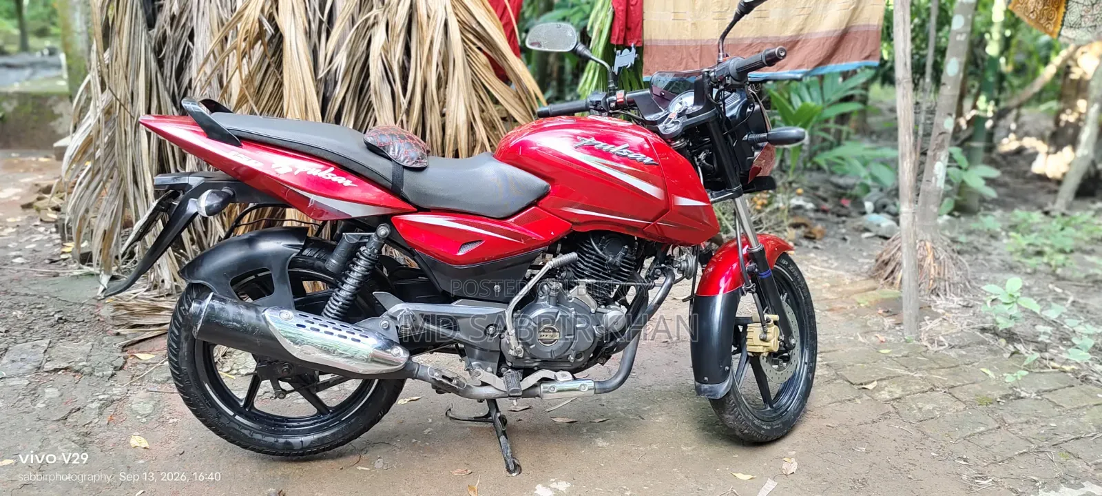 বাজাজ পালসার ১৫০ ২০১৮ রেড