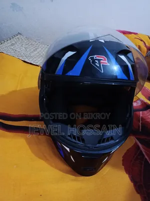 ফ্রেশ কন্ডিশনের ফুল ফেস হেলমেট বিক্রি হবে