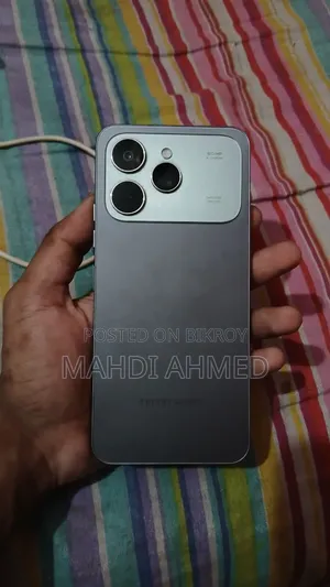Tecno Spark 40 128 GB Silver