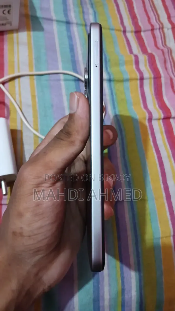টেকনো স্পার্ক ৪০ ১২৮ জিবি সিলভার