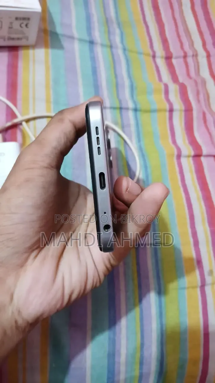 টেকনো স্পার্ক ৪০ ১২৮ জিবি সিলভার