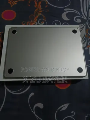 ল্যাপটপ অ্যাপল ম্যাকবুক এয়ার ২০২২ এম২ ৮জিবি অ্যাপল এম২ এসএসডি ২৫৬জিবি