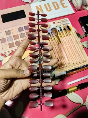 Fake Nails