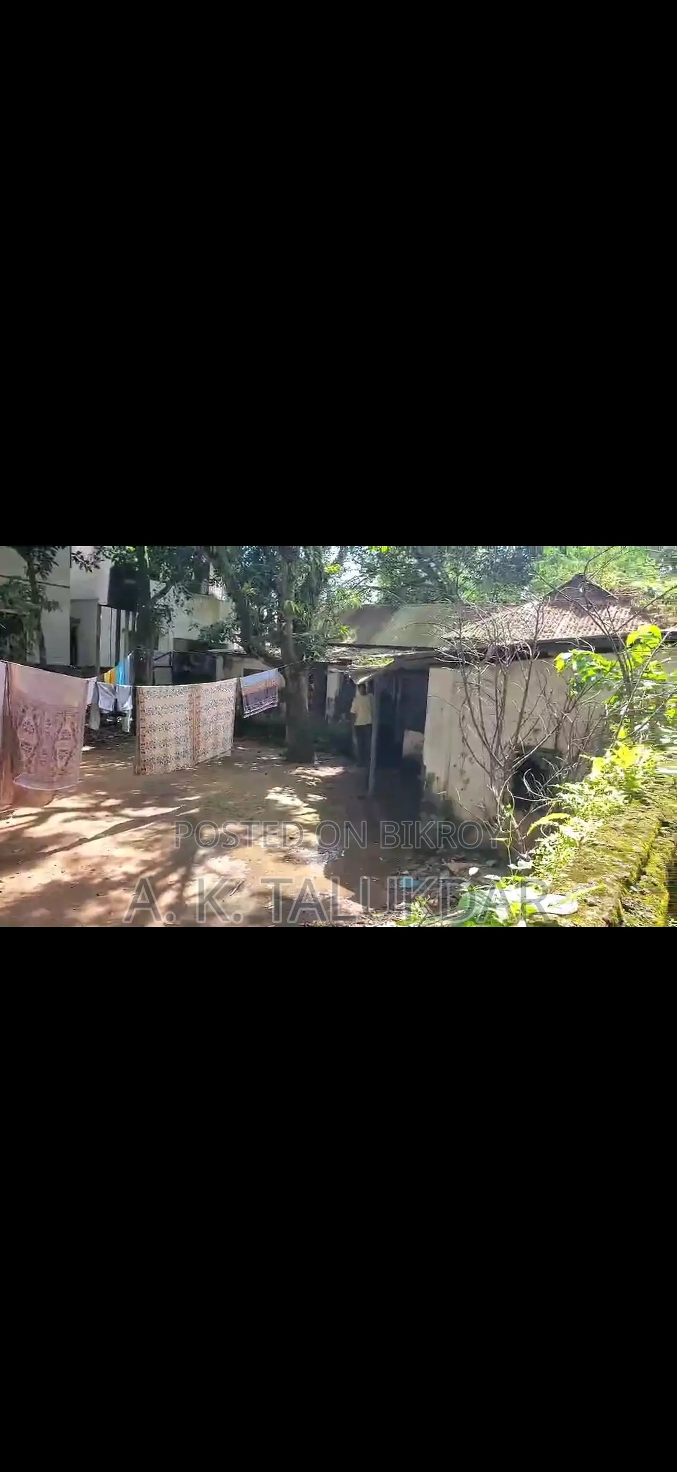 ভালুকার আনোয়ার তালুকদারে ৪ বেডরুমের সাজানো বাড়ি বিক্রয়ের জন্য