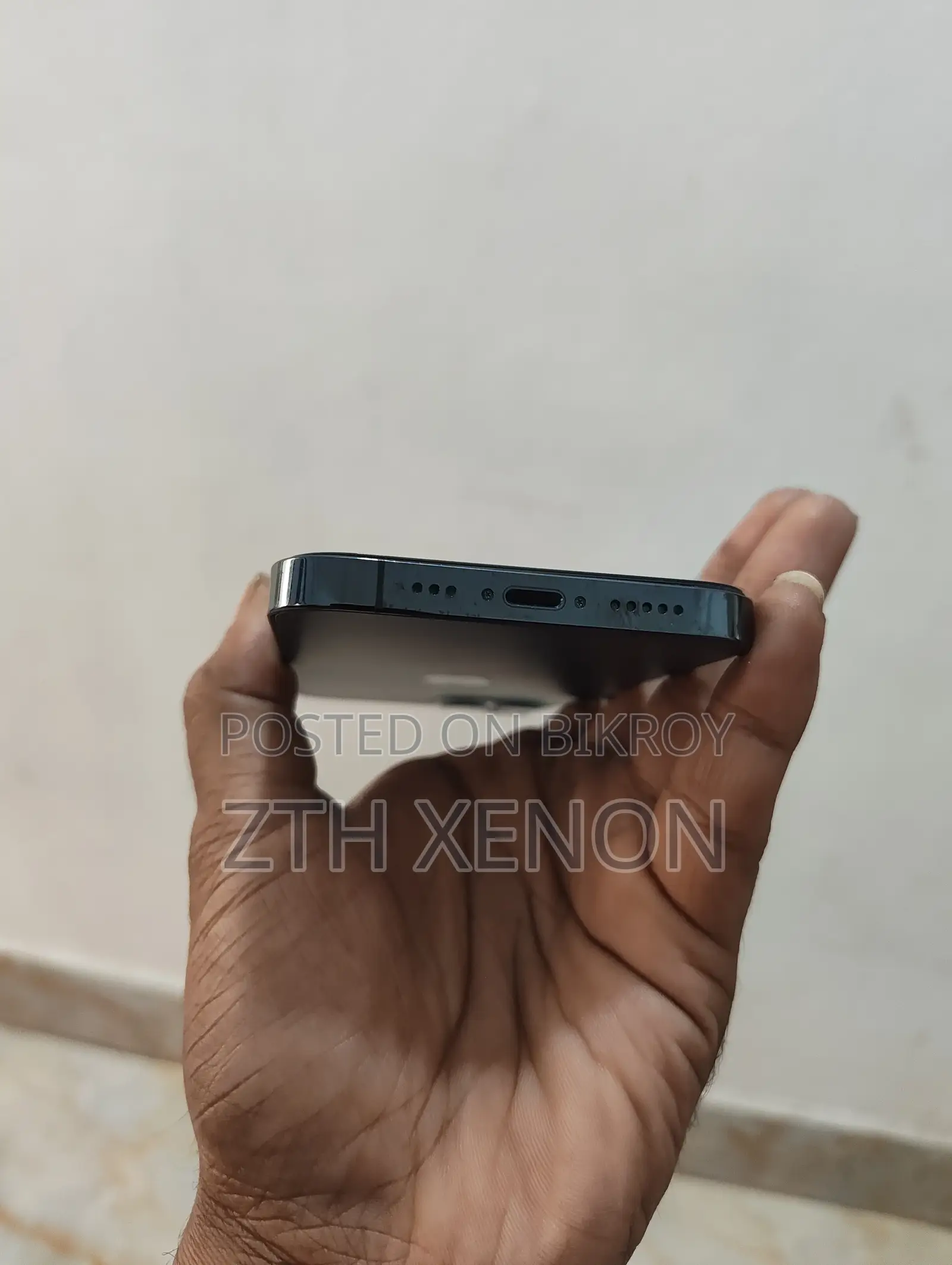 অ্যাপল আইফোন ১২ প্রো ১২৮ জিবি নীল