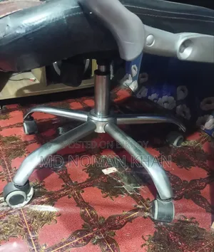 বস চেয়ার বিক্রয় হবে