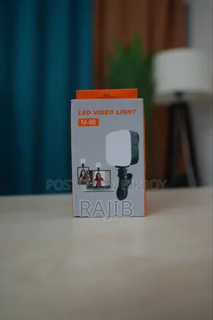এম৮৮ এলইডি ভিডিও লাইট