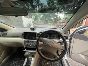 টয়োটা করোল্লা ২০০৫ বেইজ