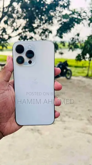 অ্যাপল আইফোন ১৪ প্রো ১২৮ জিবি হোয়াইট