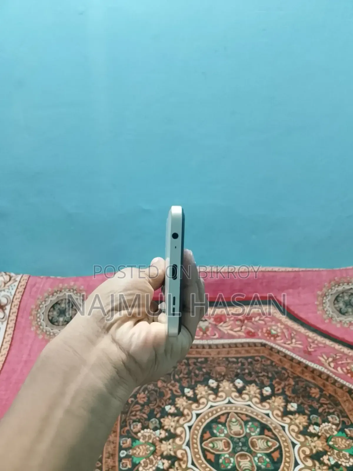 Itel S25 128 GB White