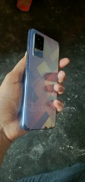 Vivo V21e 128 GB