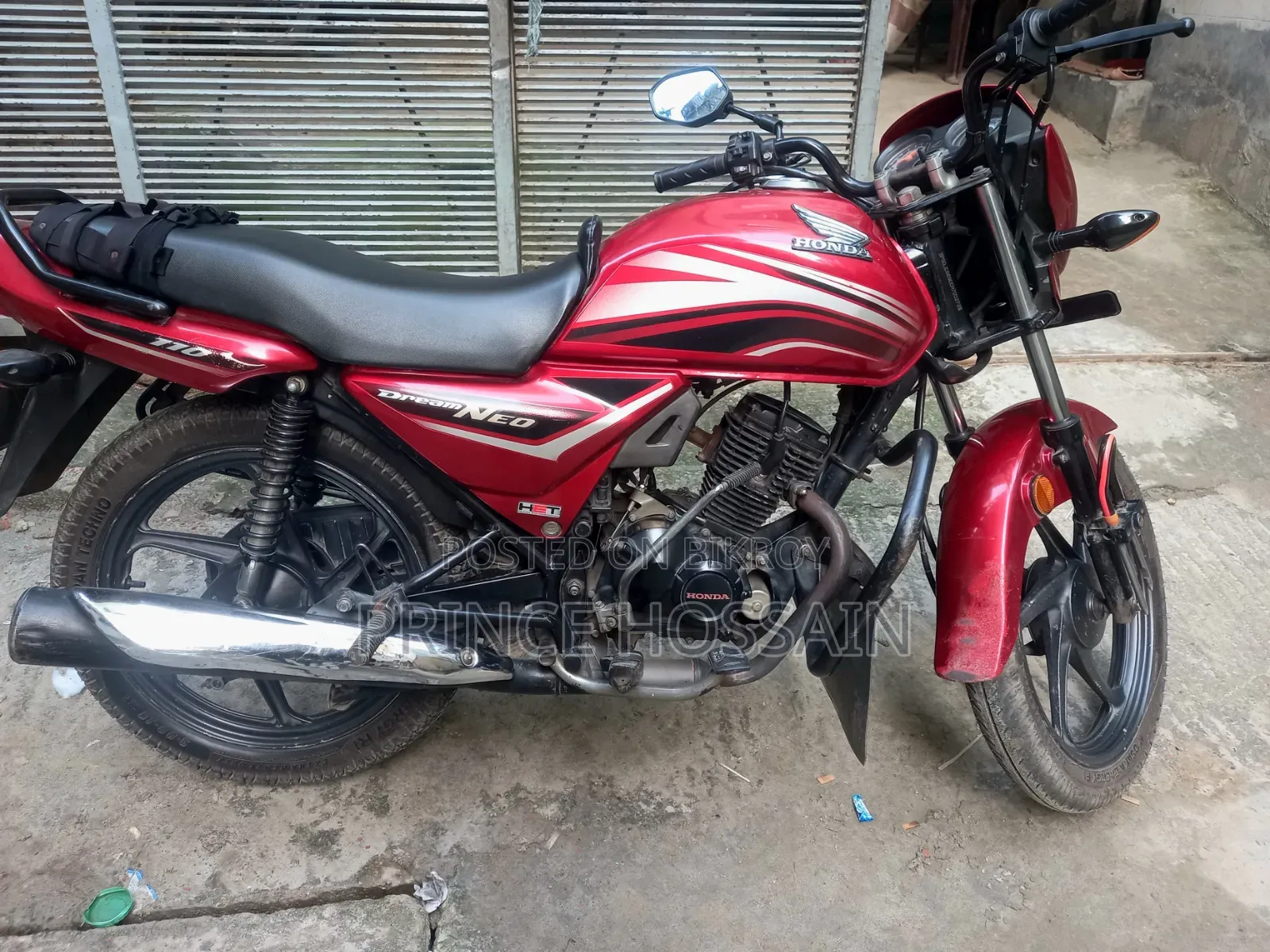 Honda Dream Neo 2017 Red