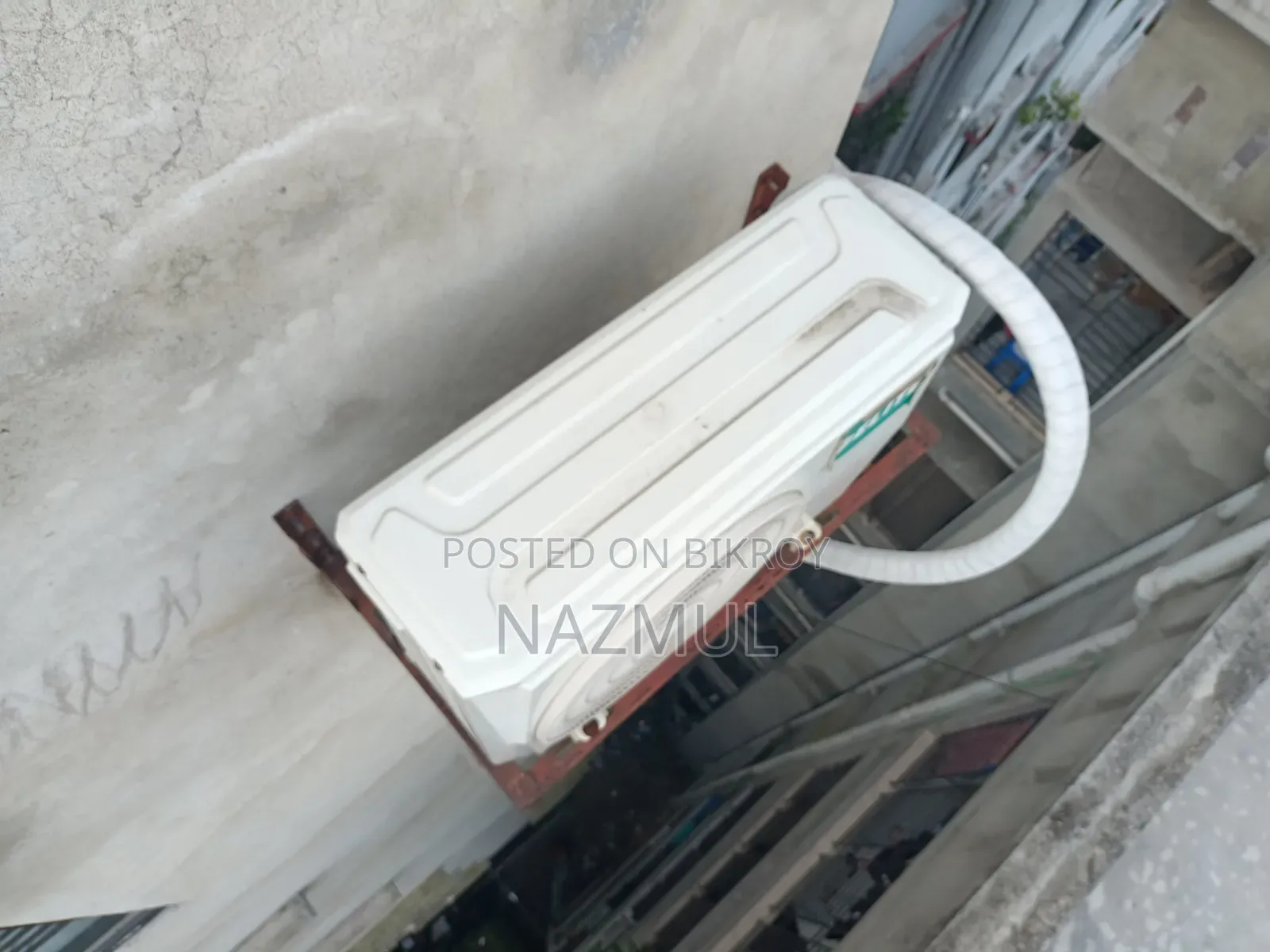 ১ টন এসি, এলিট