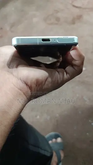 নতুন সনি এক্সপেরিয়া ৫ আইভি ১২৮ জিবি সাদা