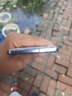 এলজি ভেলভেট ৫জি ১২৮ জিবি সাদা