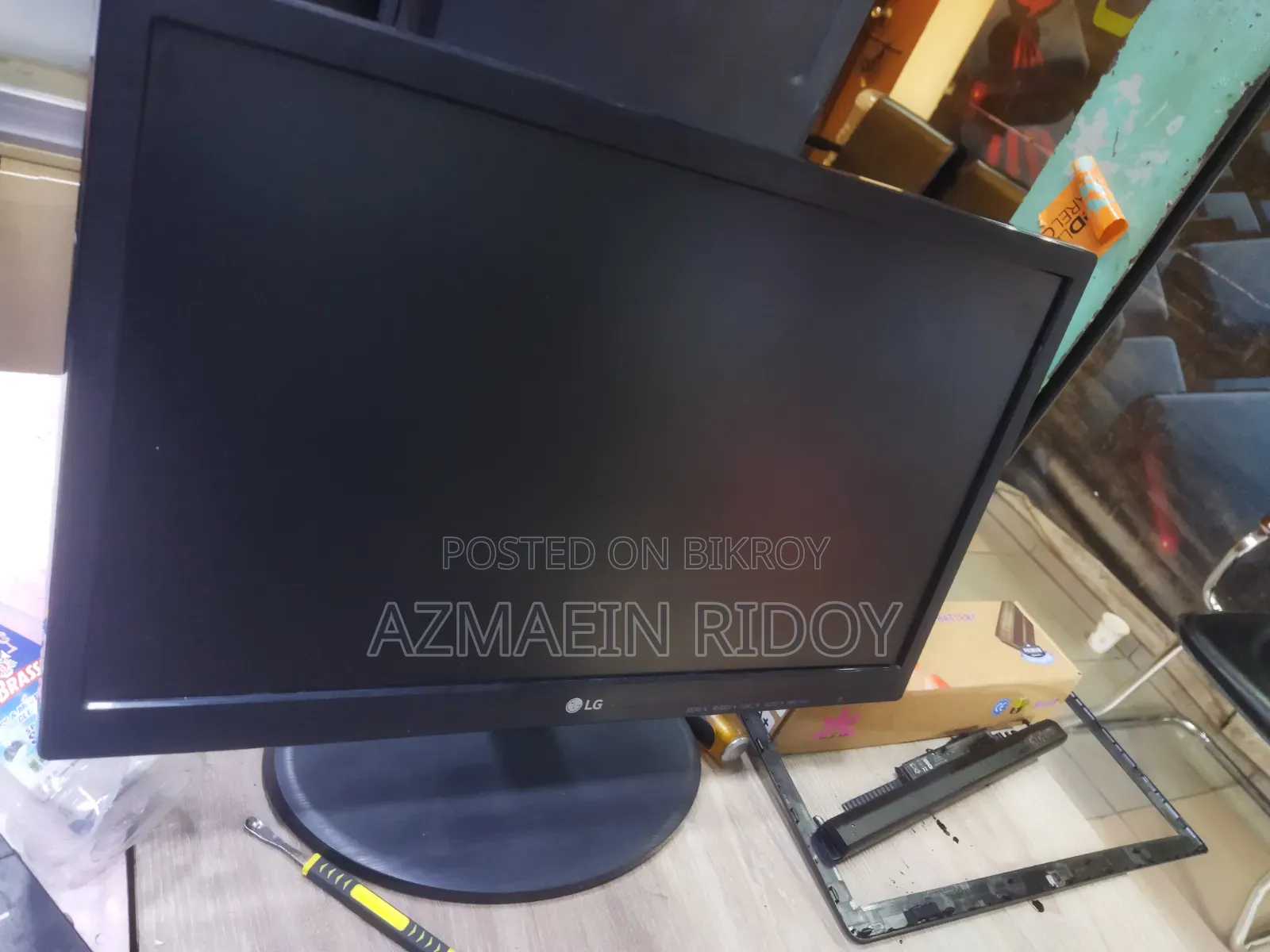 LG 19 Inchi Monitor