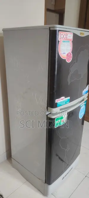রেফ্রিজারেটর