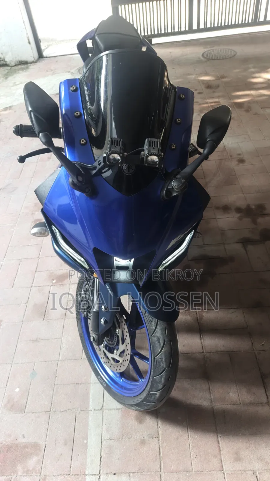 Yamaha 2022 Blue