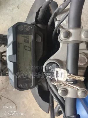 ইয়ামাহা এফজেডএস ভি২ ২০২২ নীল