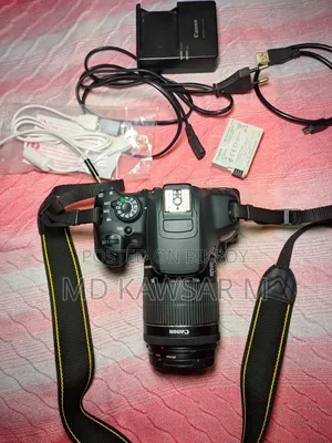Canon 700D